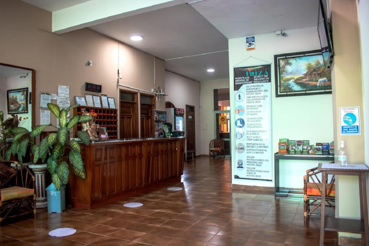 סנטה קרוז דה לה סיירה Hostal Ibiza מראה חיצוני תמונה